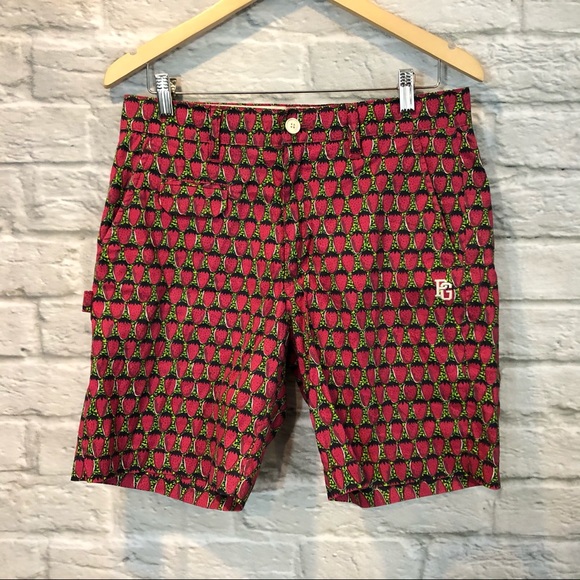 Pearly Gates Golf Men's size 4 (32”) Medium Strawberry Print Cotton Blend Shorts